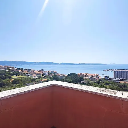 Desconectaengalicia ático Miraflores 2 Con Piscina En Sanxenxo